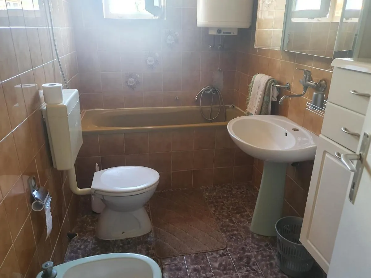 Apartment Nevenka Malinska